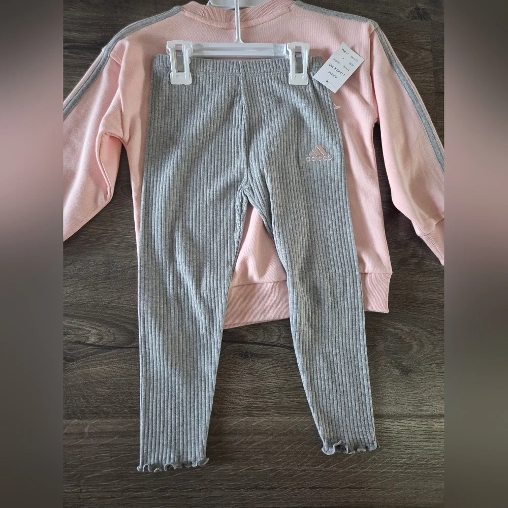Girls Adidas Crewneck & Leggings Outfit Size 4 NWT